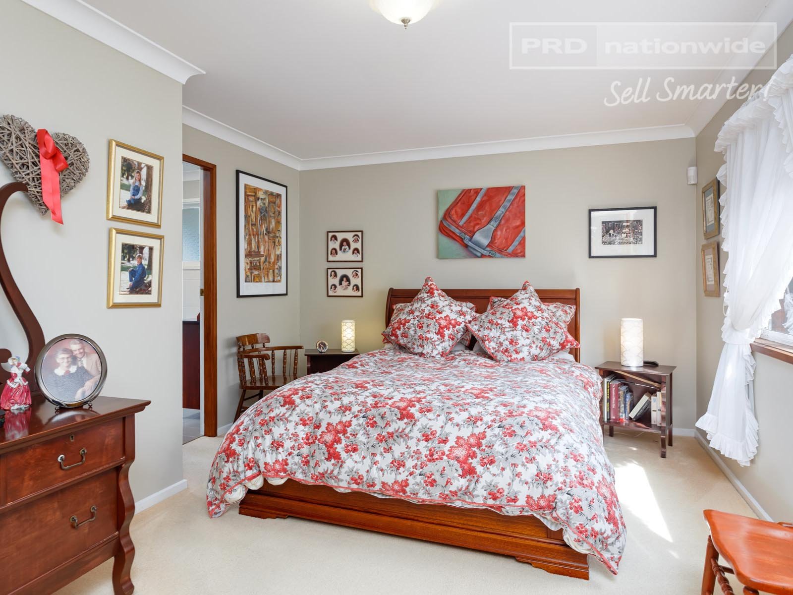8 Goborra Street GLENFIELD PARK 4