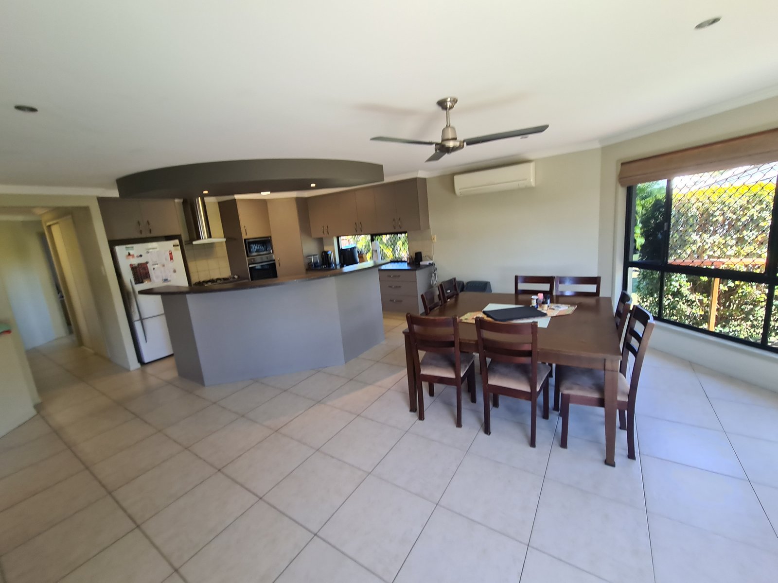8 Golf View Drive BOYNE ISLAND 5