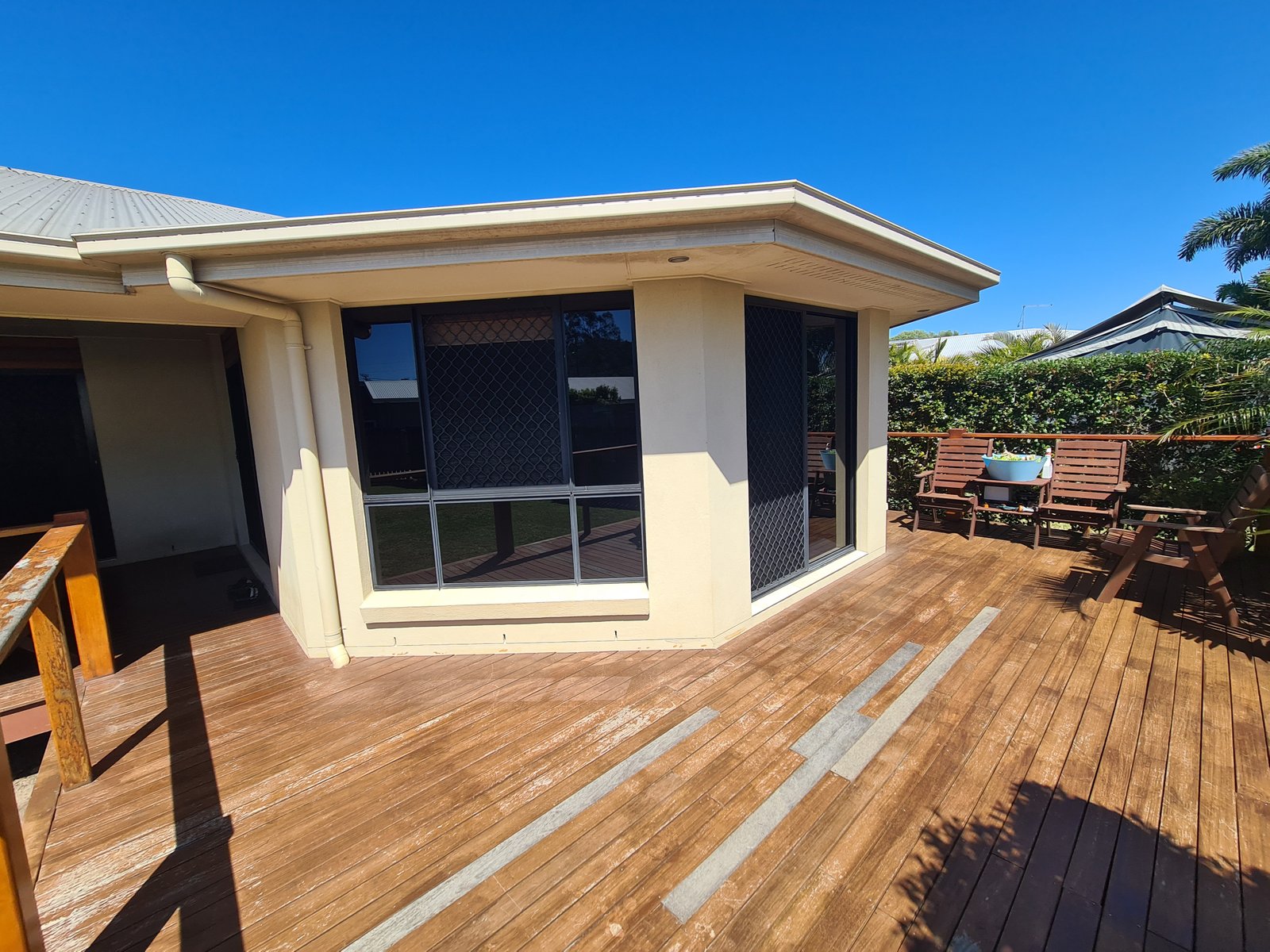 8 Golf View Drive BOYNE ISLAND 16