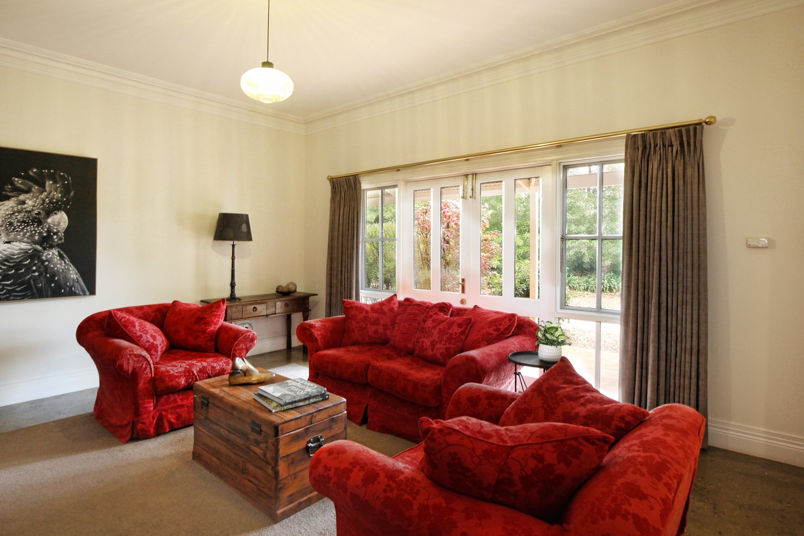 Real Estate and Property in 8 Gordon Court, Woodend, VIC