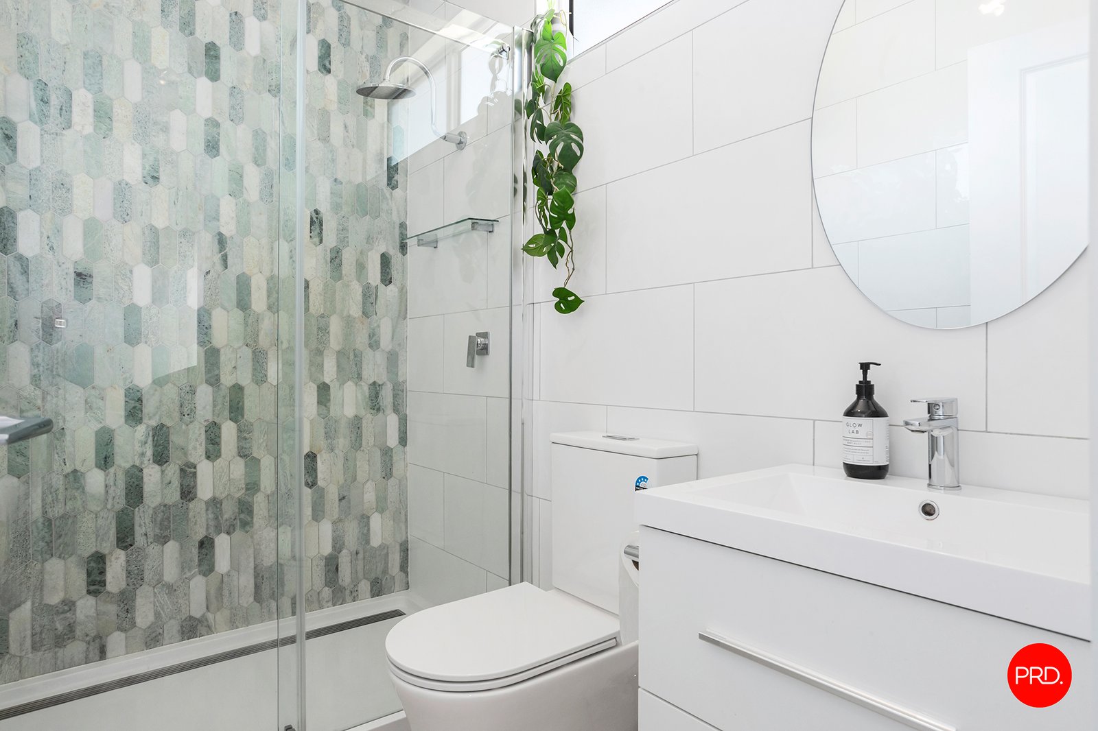 8 Gordon Street KANGAROO FLAT 12