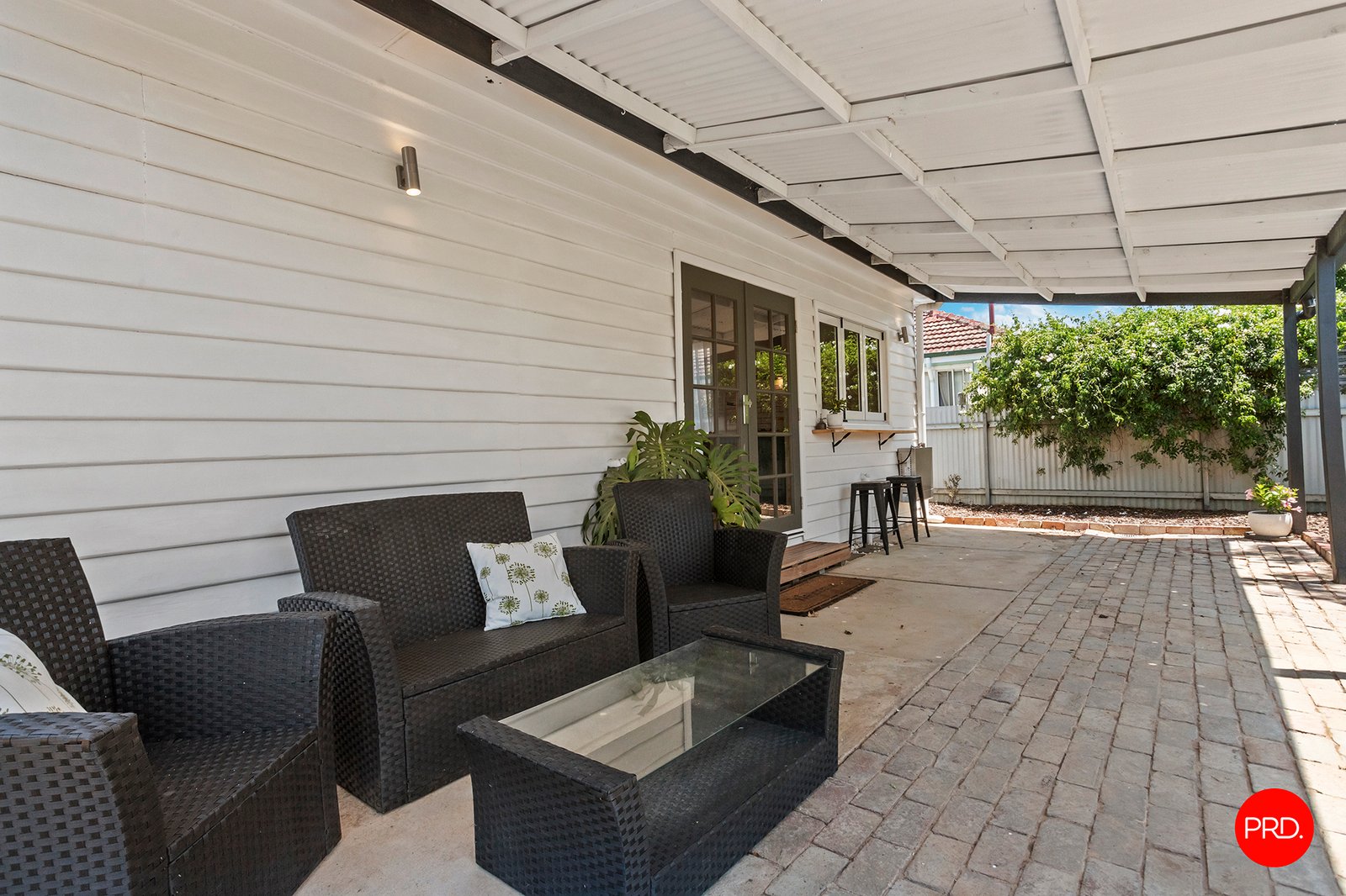 8 Gordon Street KANGAROO FLAT 16