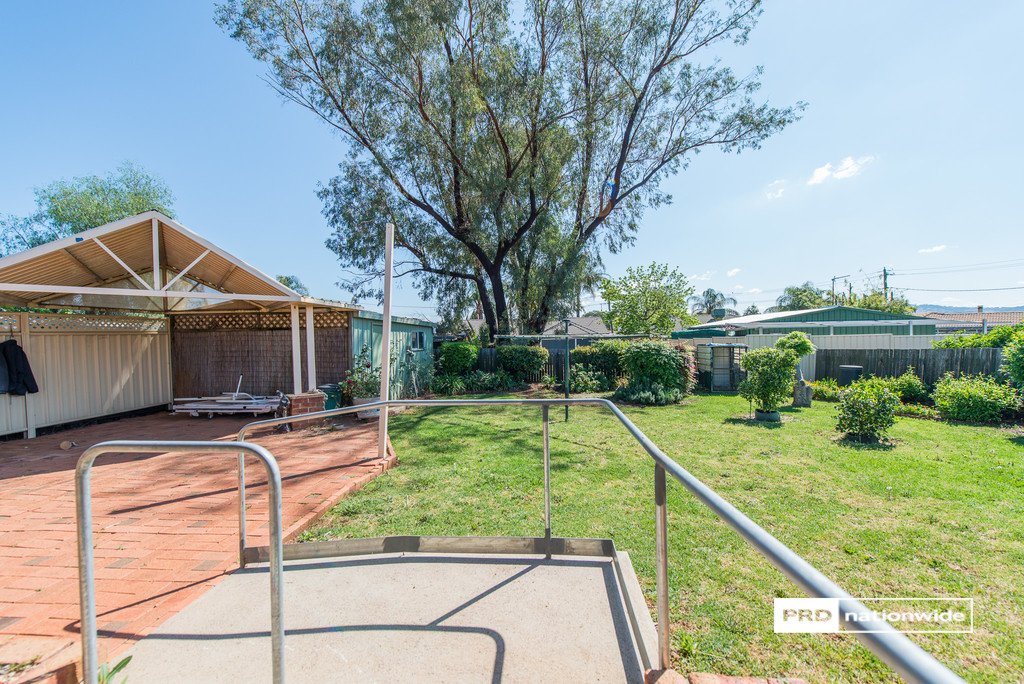 8 Gosse Court TAMWORTH 14