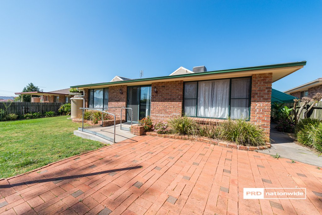 8 Gosse Court TAMWORTH 15