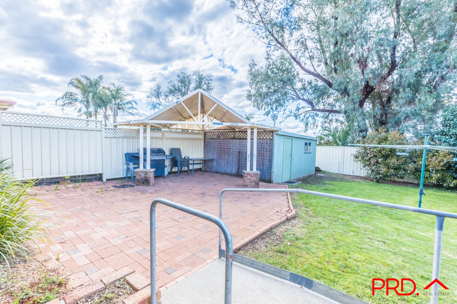 8 Gosse Court TAMWORTH 13