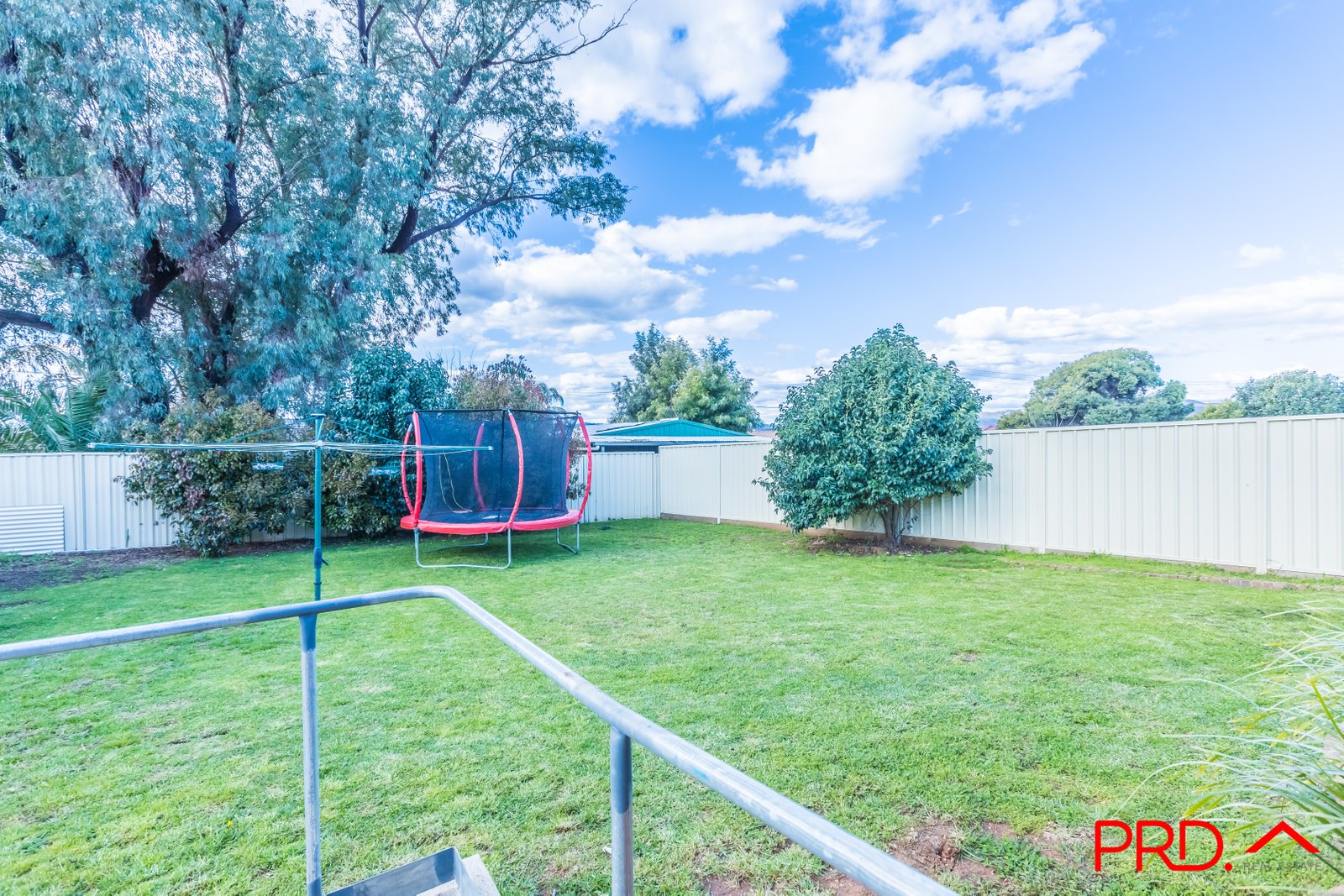 8 Gosse Court TAMWORTH 14