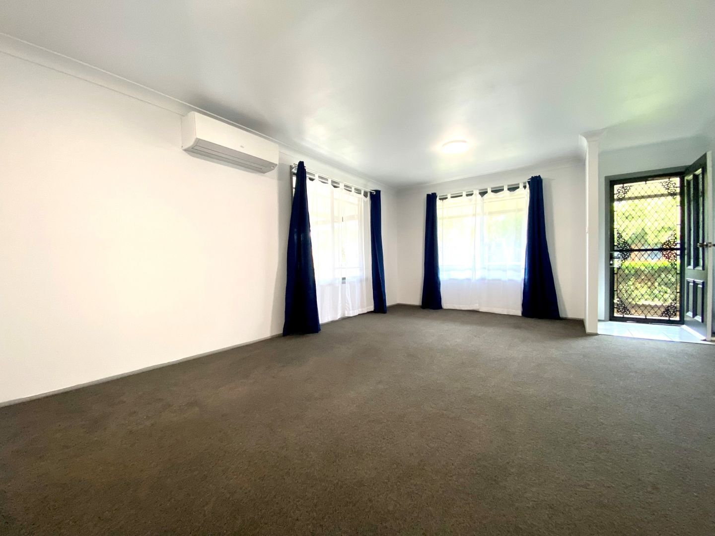 8 Gosse Court TAMWORTH 4