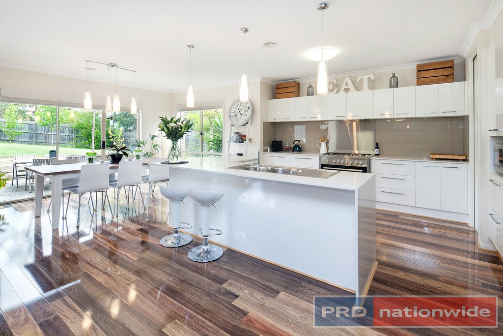 8 Gracefield Drive BROWN HILL 6
