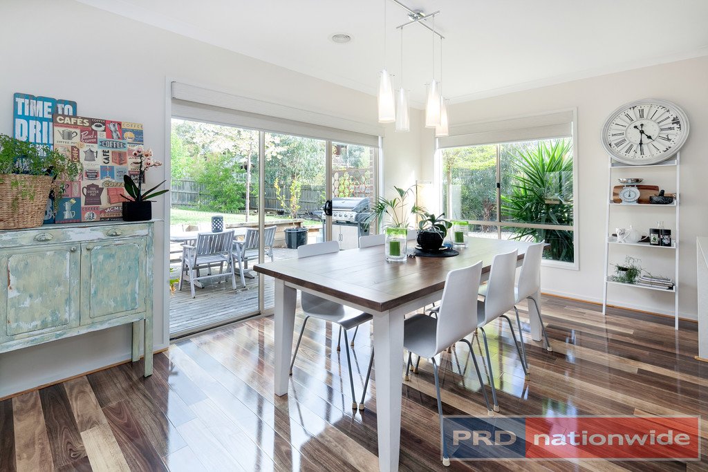 8 Gracefield Drive BROWN HILL 11