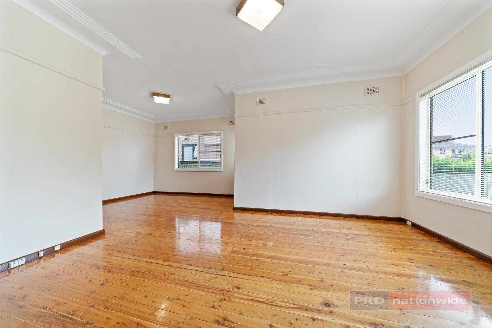 8 Gracemar Avenue PANANIA 2