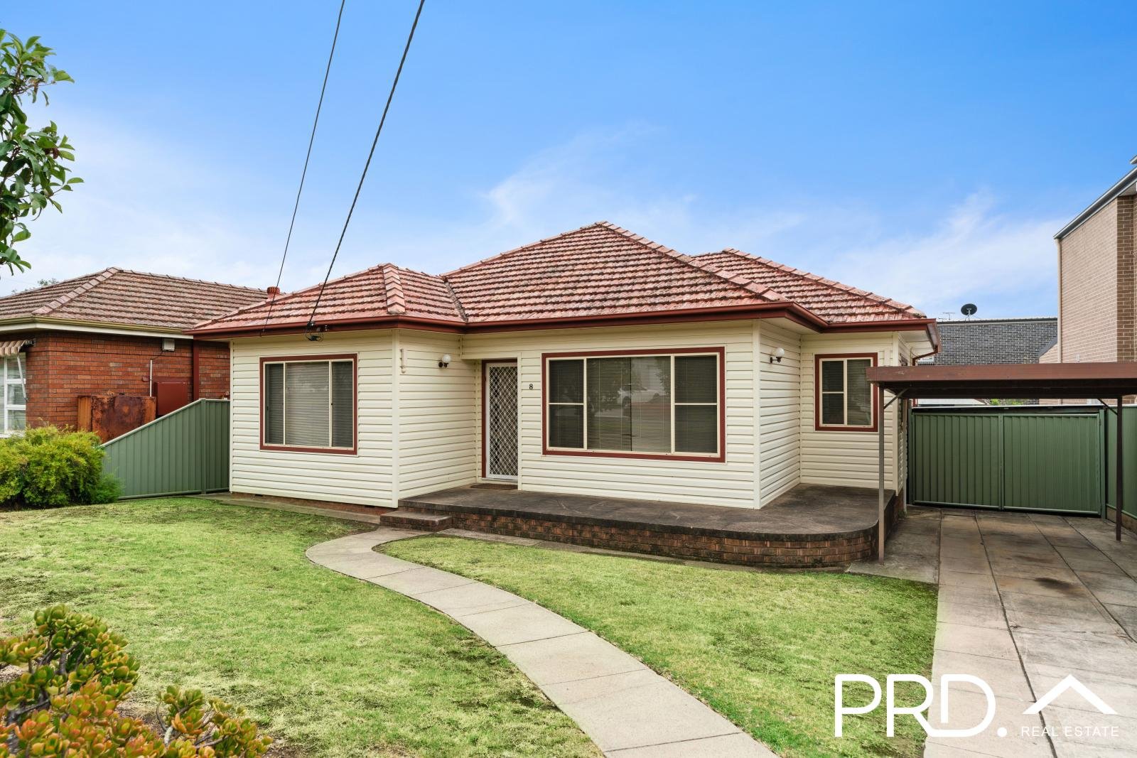 8 Gracemar Avenue PANANIA 1