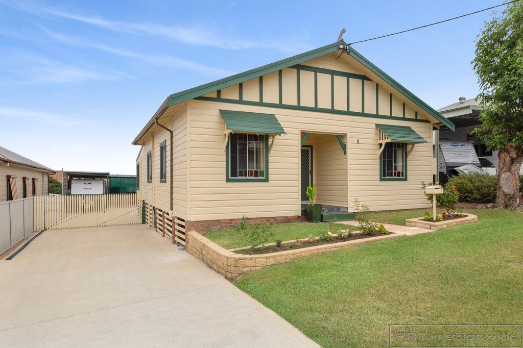 8 Greta St  TELARAH 2