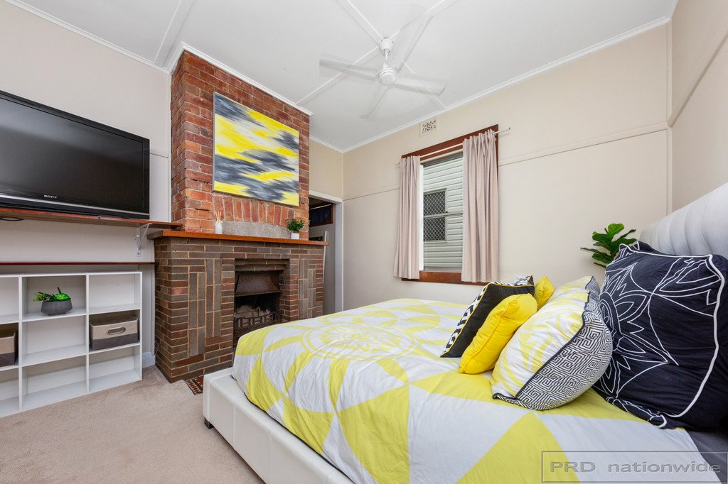 8 Greta St  TELARAH 8