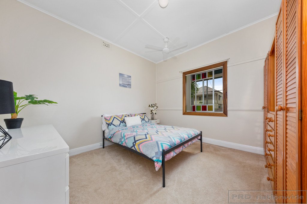 8 Greta St  TELARAH 16