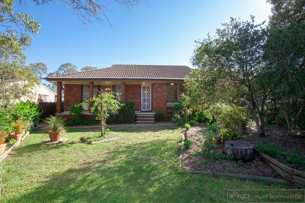 8 Griffin Close THORNTON 1