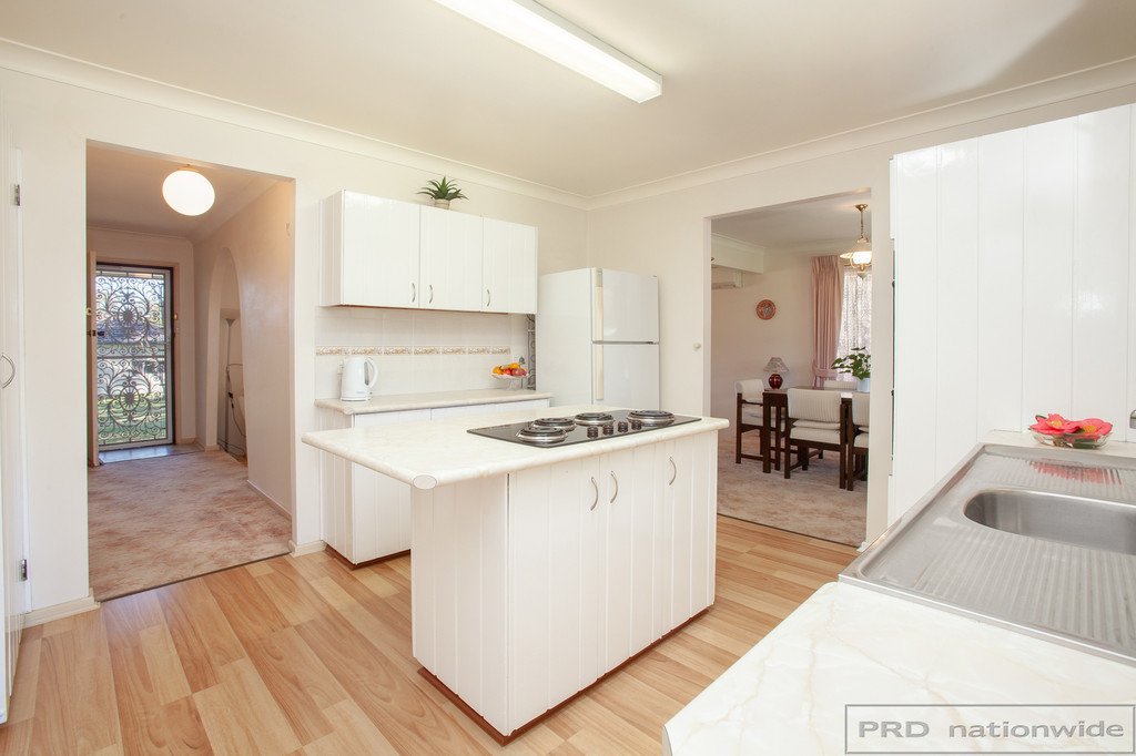 8 Griffin Close THORNTON 7