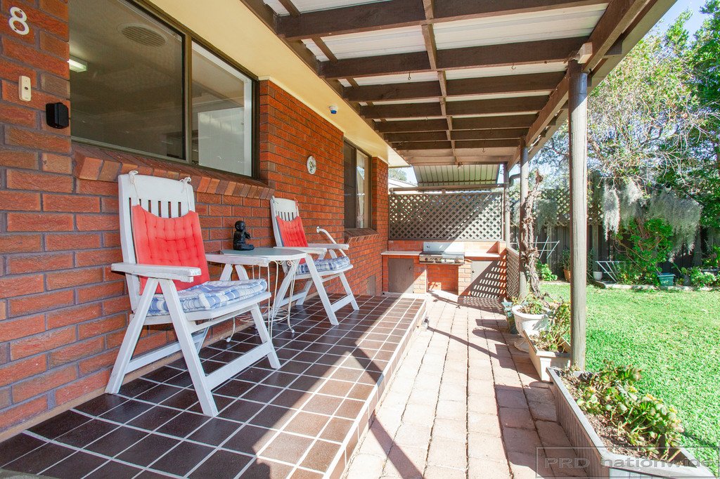 8 Griffin Close THORNTON 9
