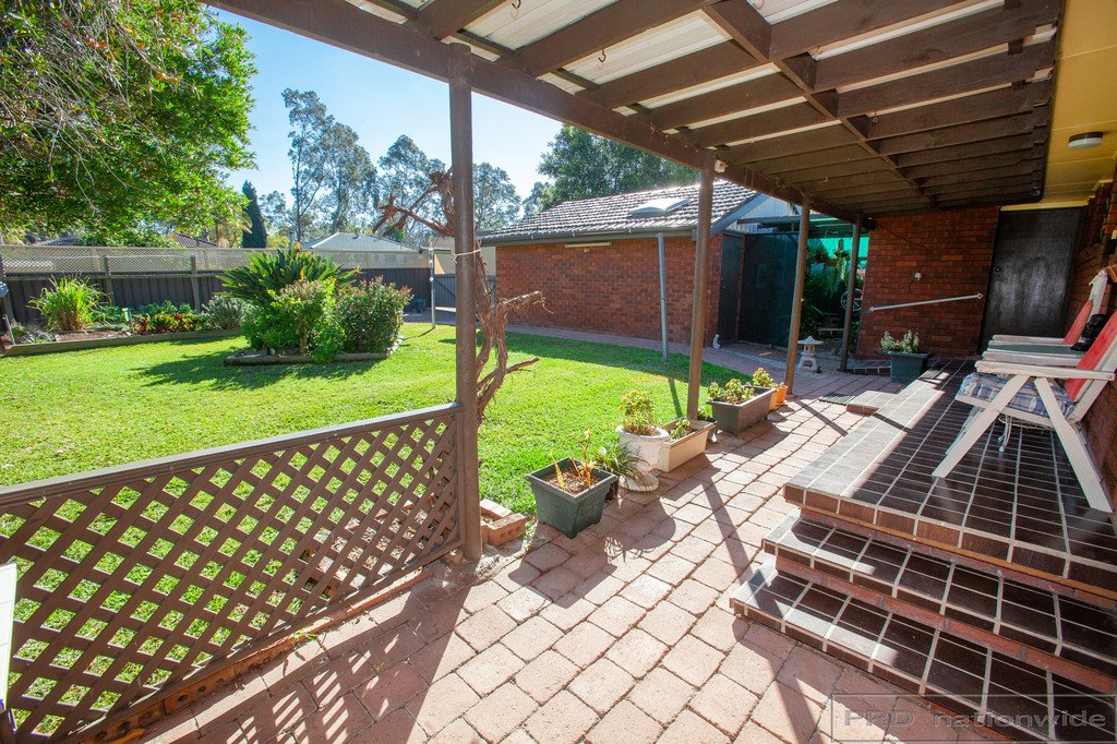8 Griffin Close THORNTON 10