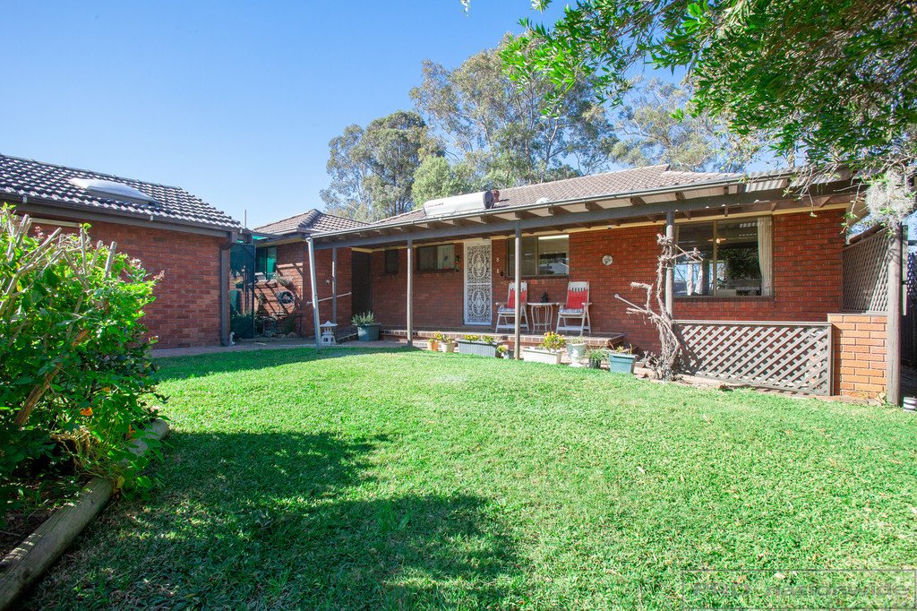 8 Griffin Close THORNTON 12