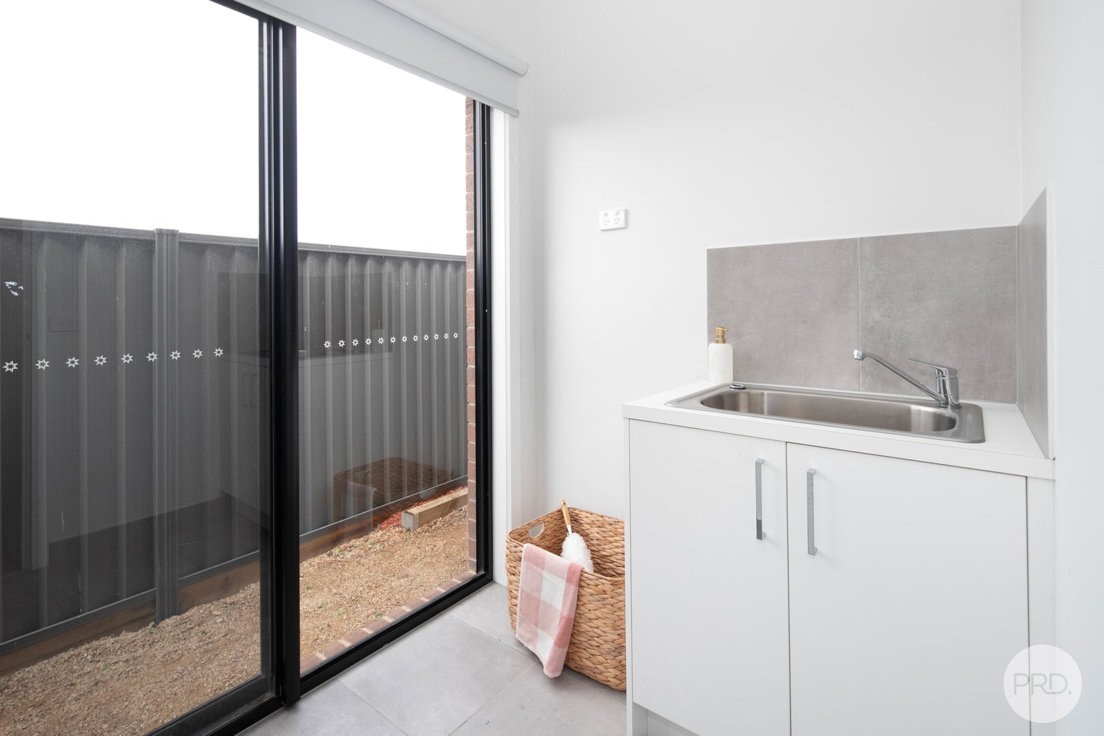 8 Gull Street WINTER VALLEY 12