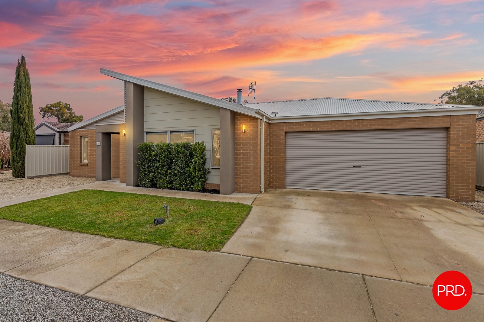 8 Gummin Court MARONG 1