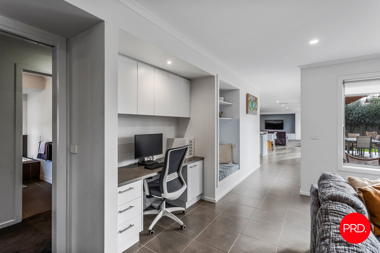 8 Gummin Court MARONG 16