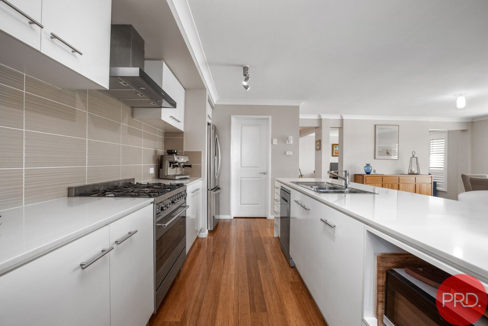 8 Gumnut Way ABERGLASSLYN 8