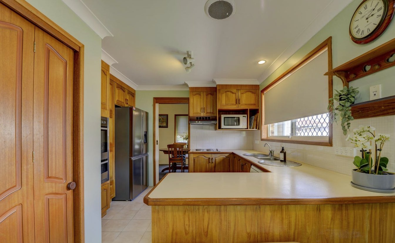 8 Gunagulla Street HILLVUE 2