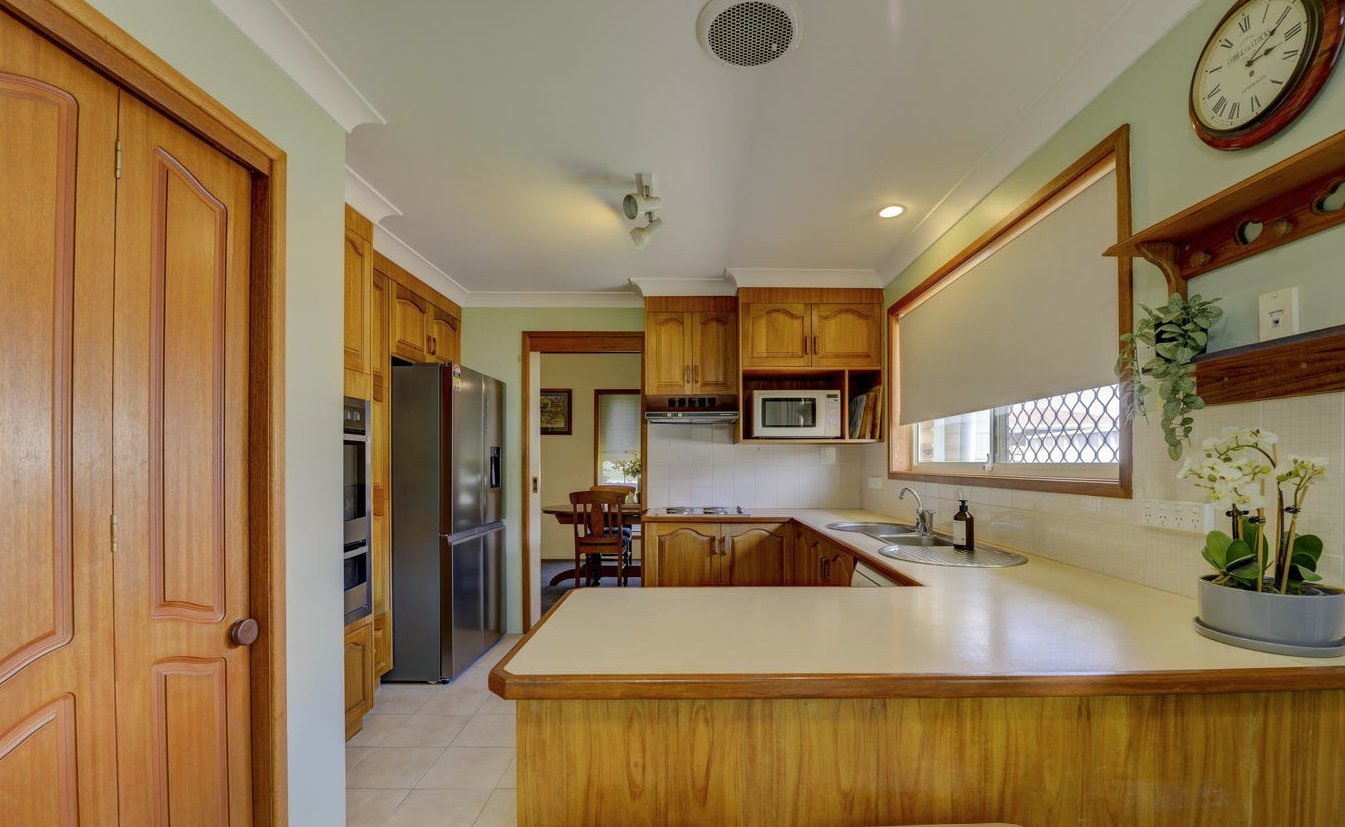 8 Gunagulla Street TAMWORTH 2