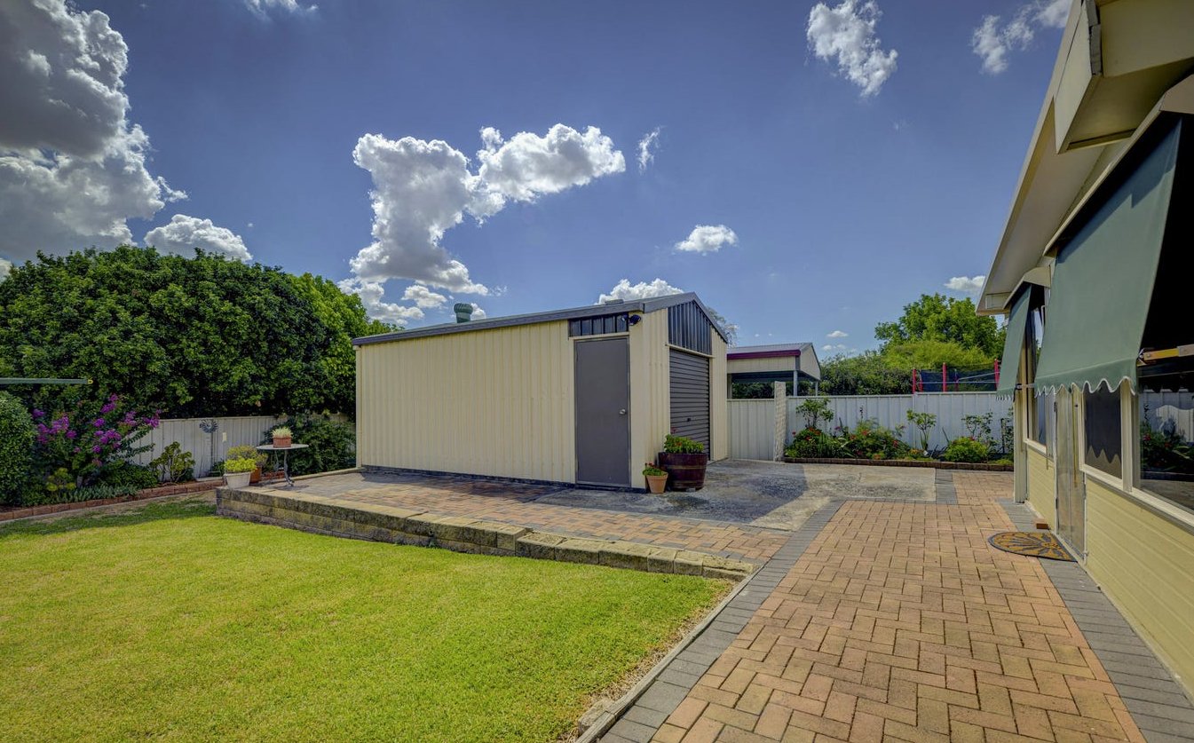 8 Gunagulla Street TAMWORTH 9