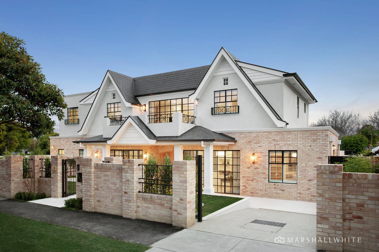  8 Hammond Street