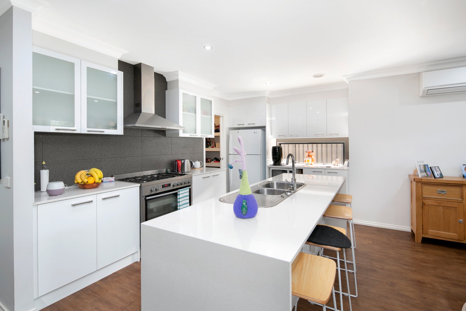 8 Harris Drive LUCAS 7