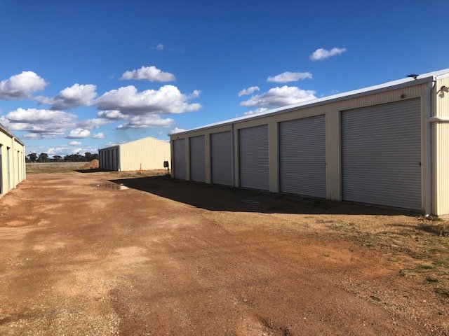 8 Harry Davies Drive LOCKHART 4