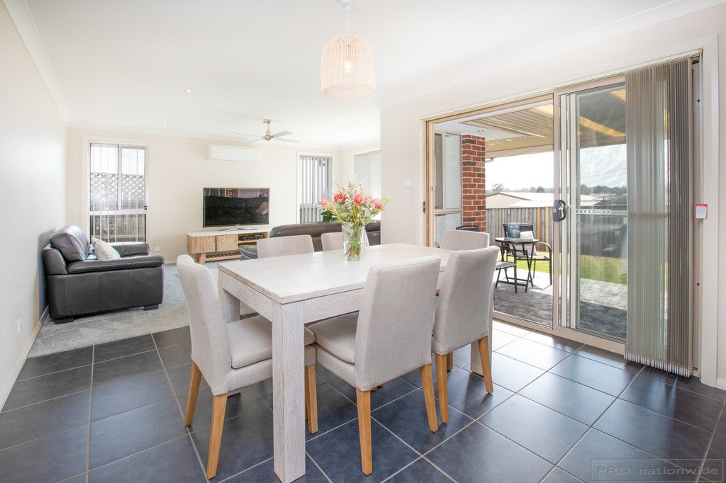 8 Harvest Court BRANXTON 4