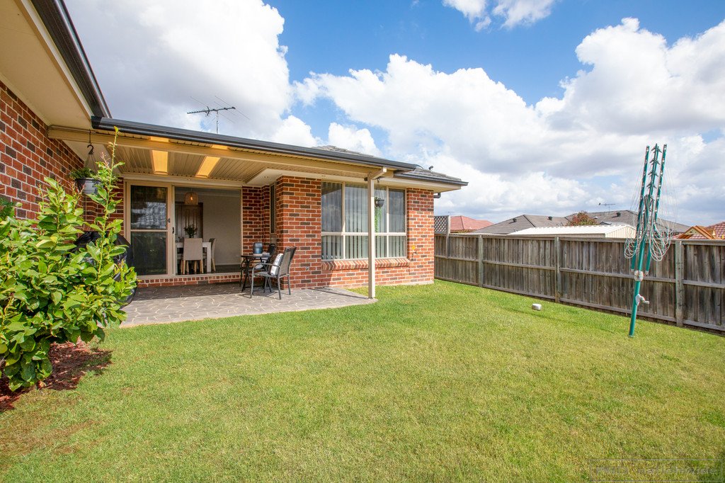 8 Harvest Court BRANXTON 18