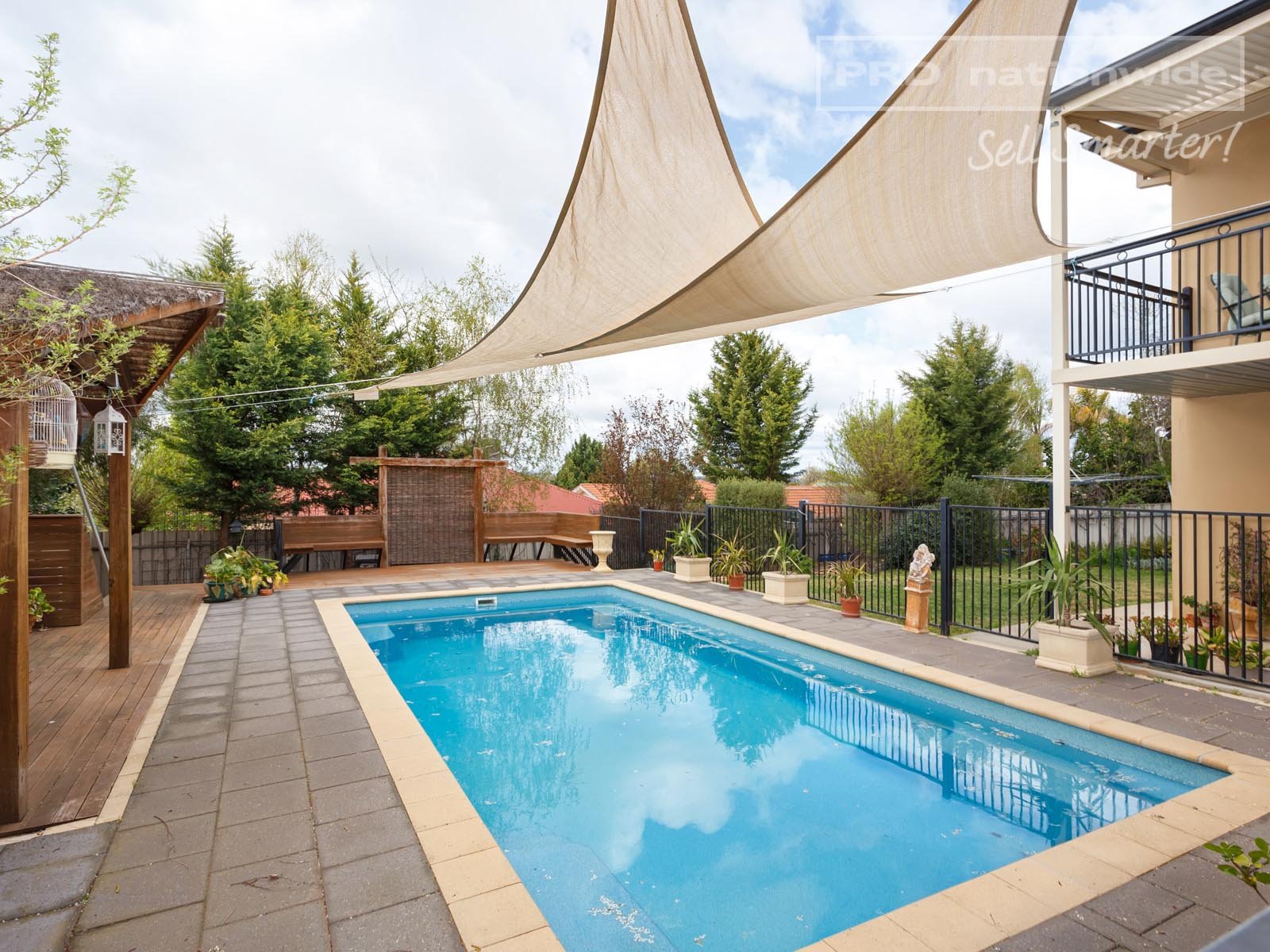 8 Headley Place KOORINGAL 13