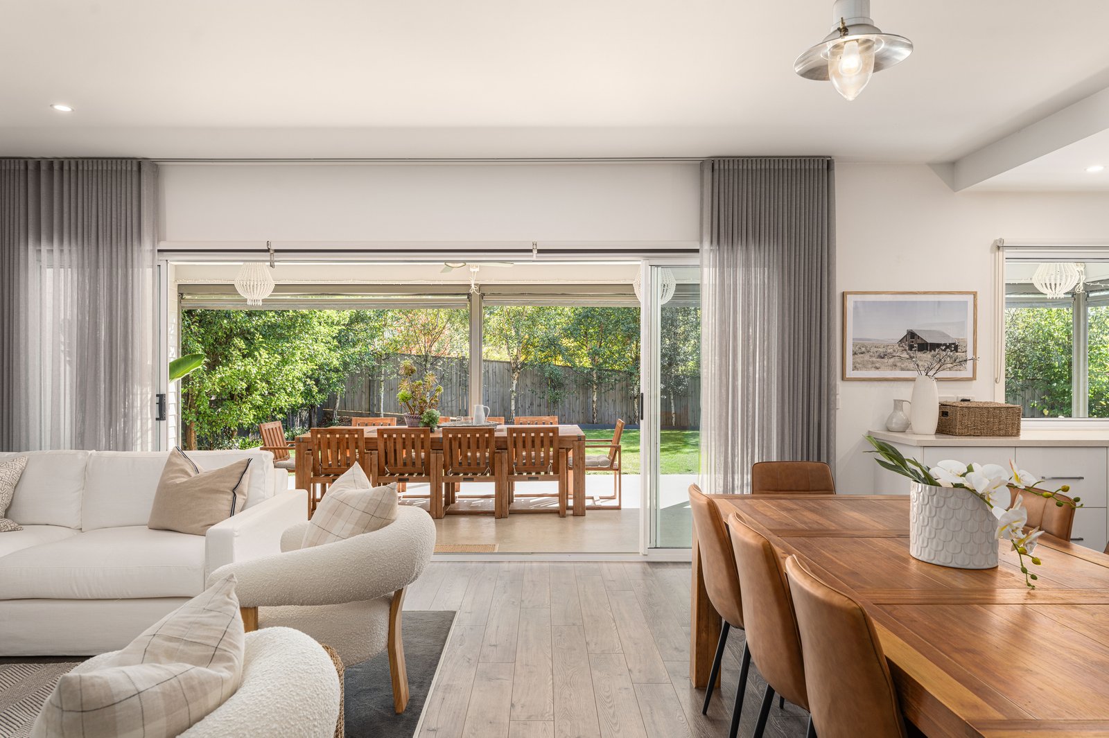 Real Estate and Property in 8 Heffernan Court, Woodend, VIC