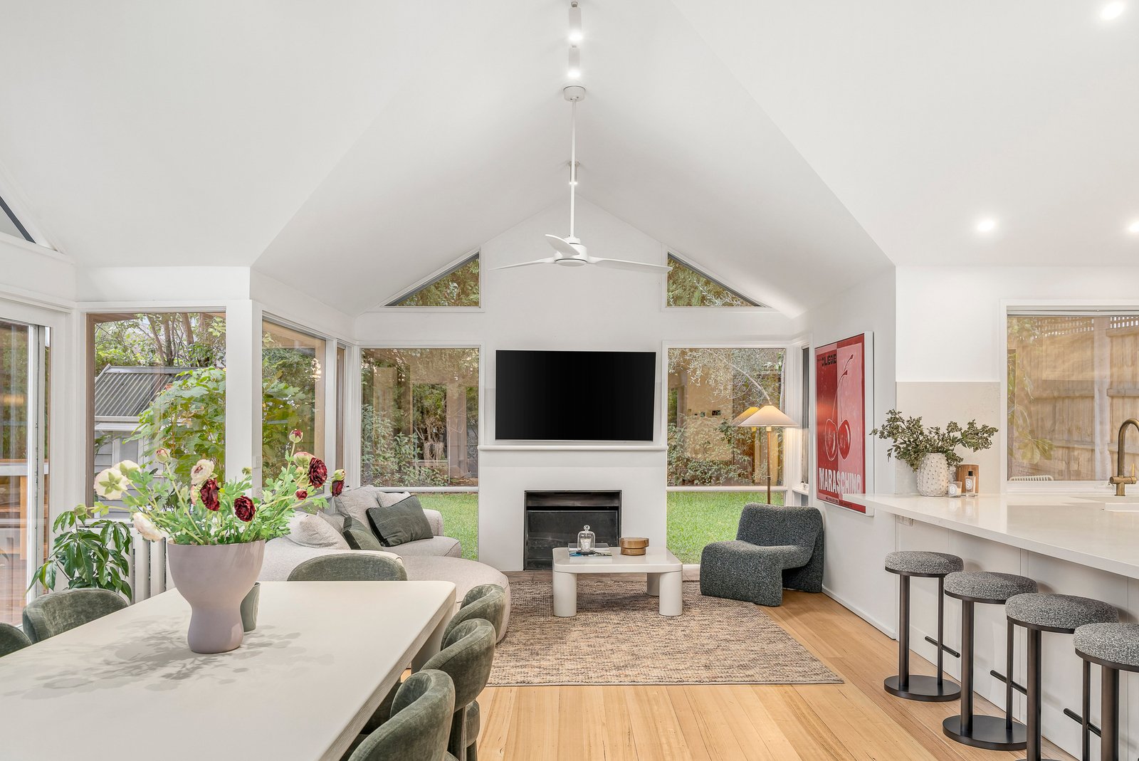 8 Henrietta Street, Hawthorn, 3122