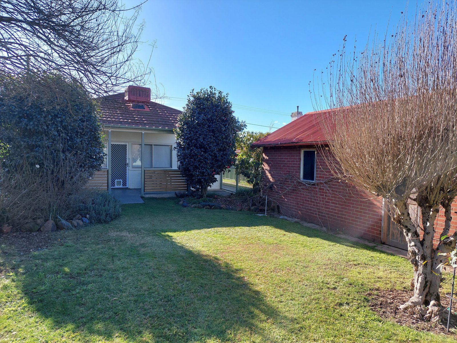 8 Herbert Street TUMUT 13