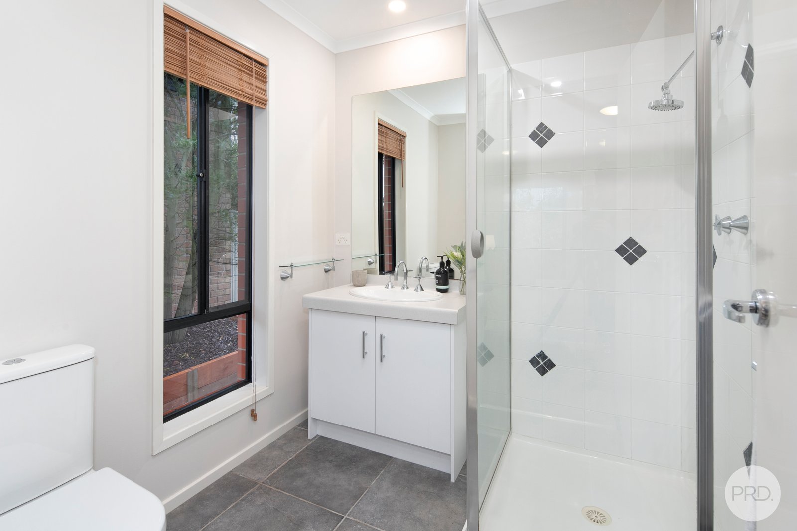 8 Herriott Street BUNINYONG 5