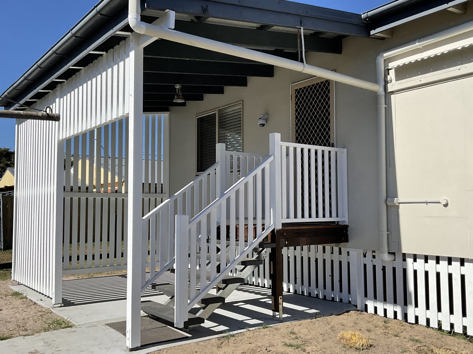 8 Hibiscus Street URANGAN 7