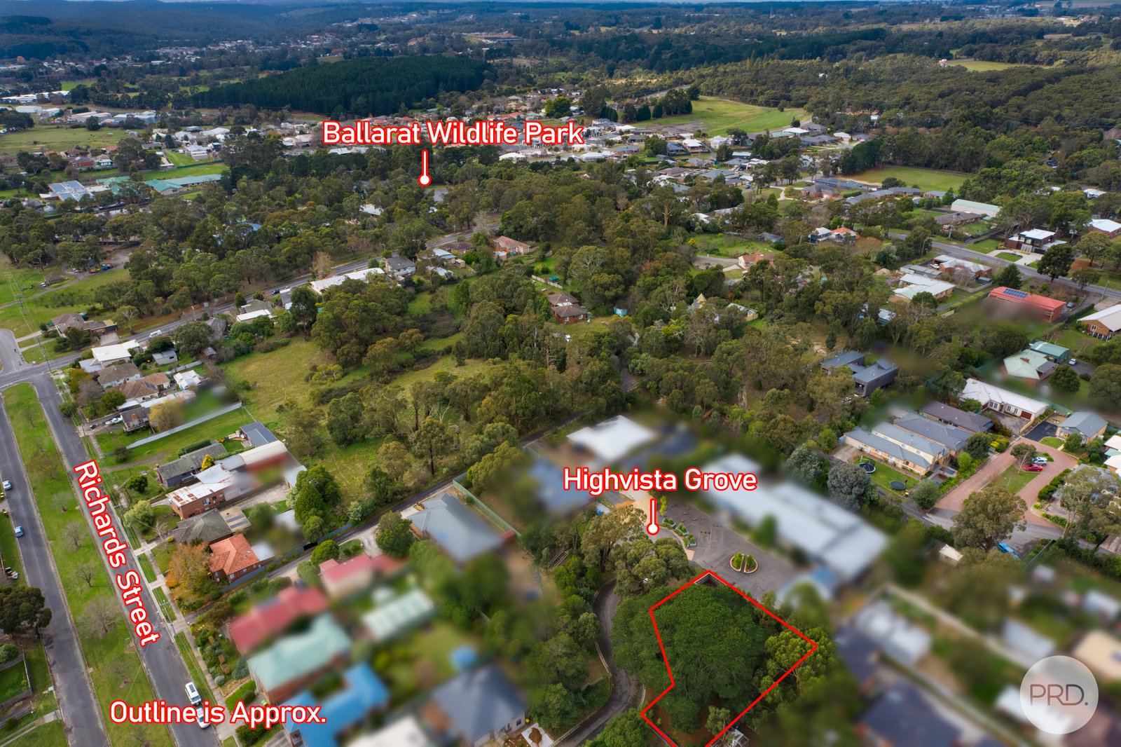 8 Highvista Grove BALLARAT EAST 3