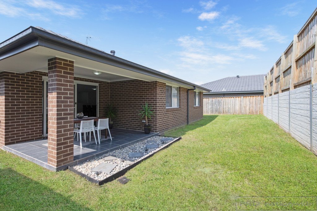8 Hillcrest Drive GILLIESTON HEIGHTS 11