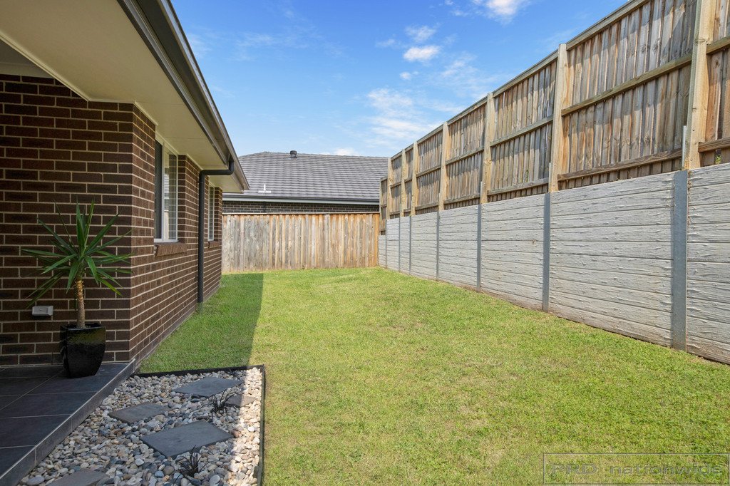 8 Hillcrest Drive GILLIESTON HEIGHTS 12