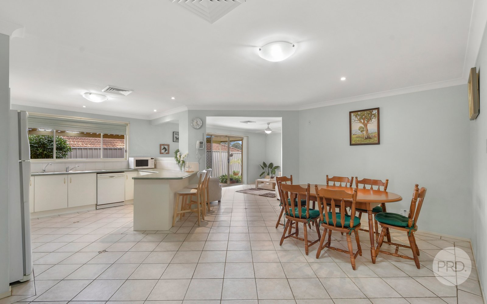 8 Hindmarsh Street CRANEBROOK 4