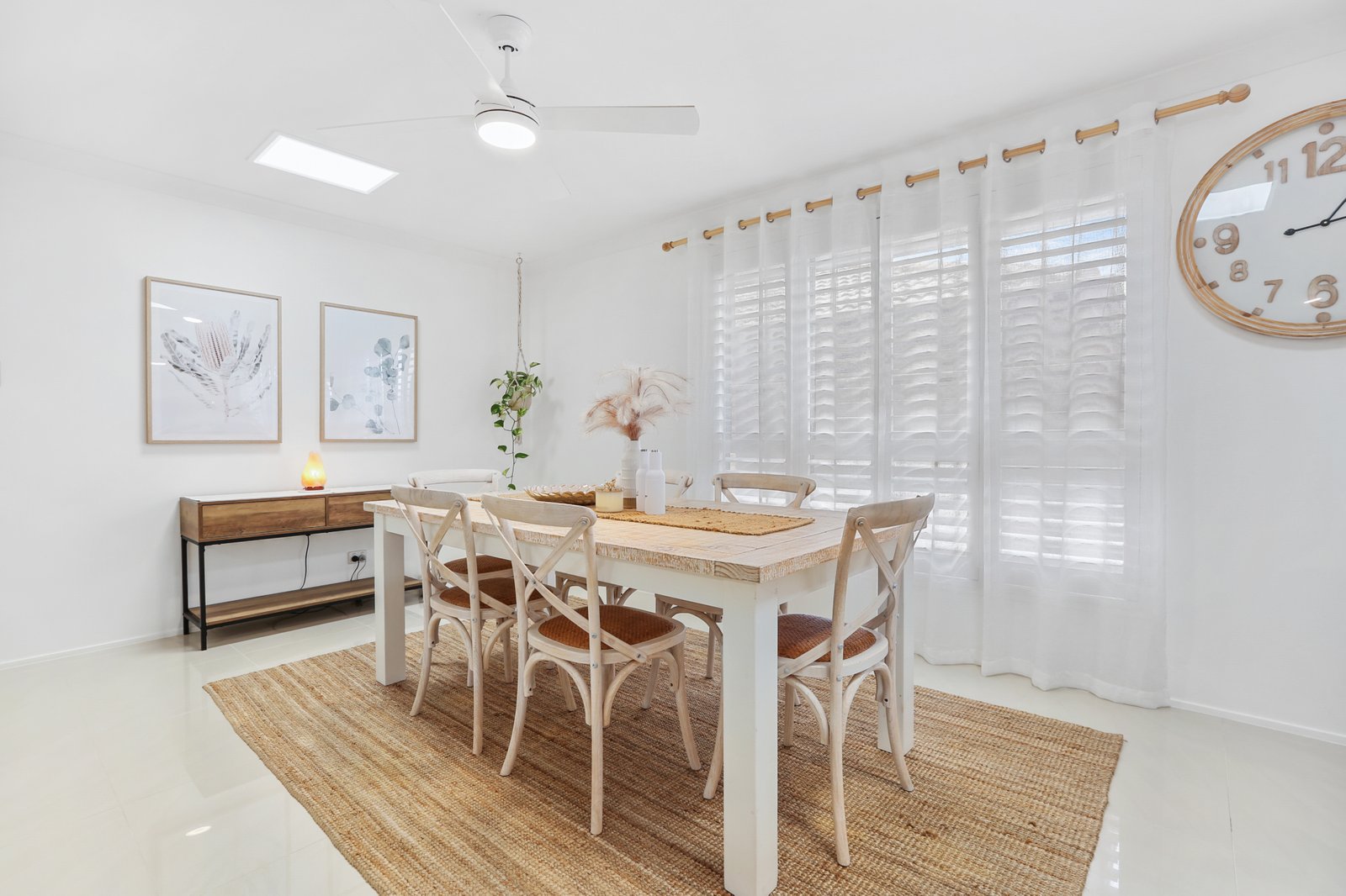 8 Hobbs Street HORSLEY 3