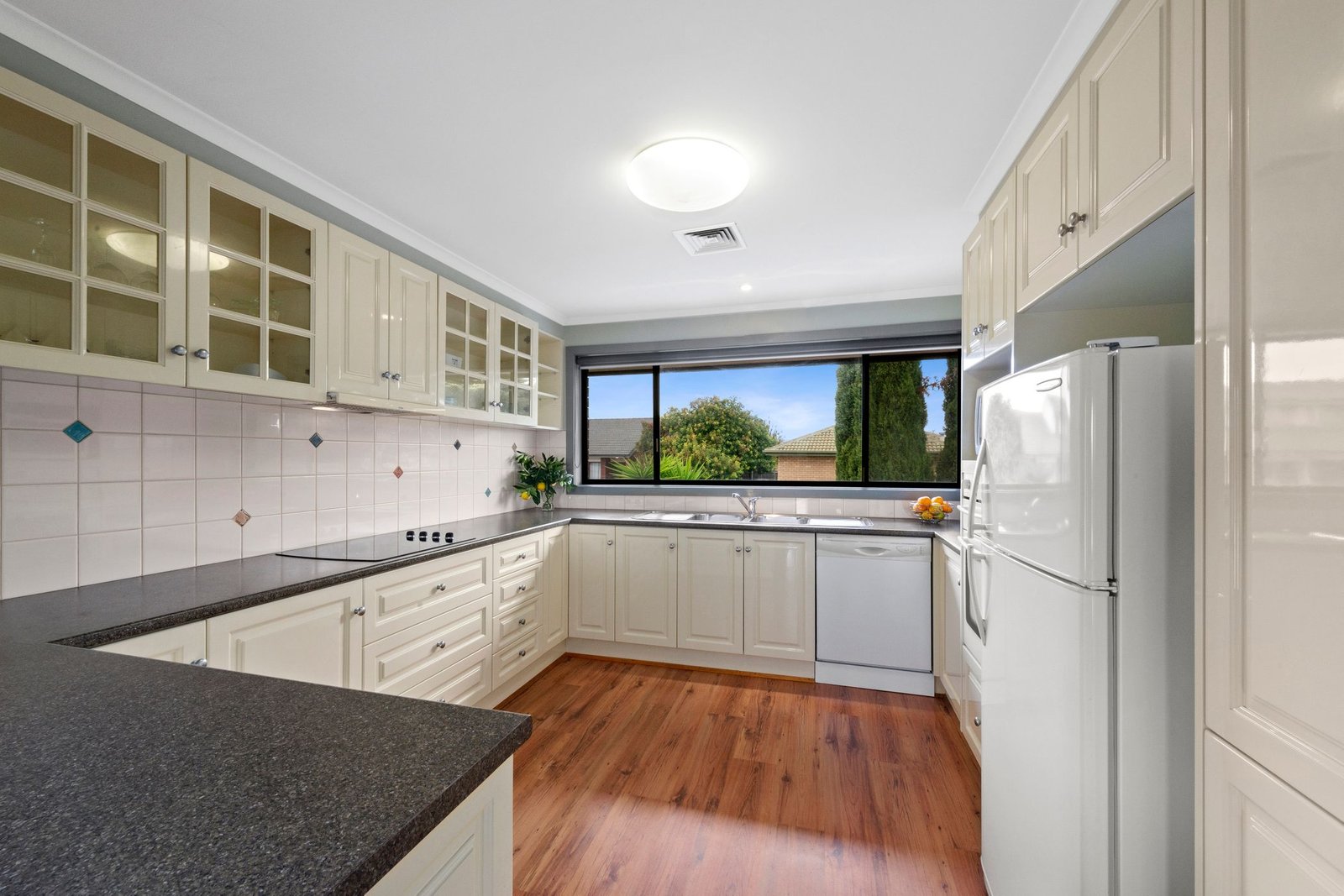 Gallery: 8 Holbein Court