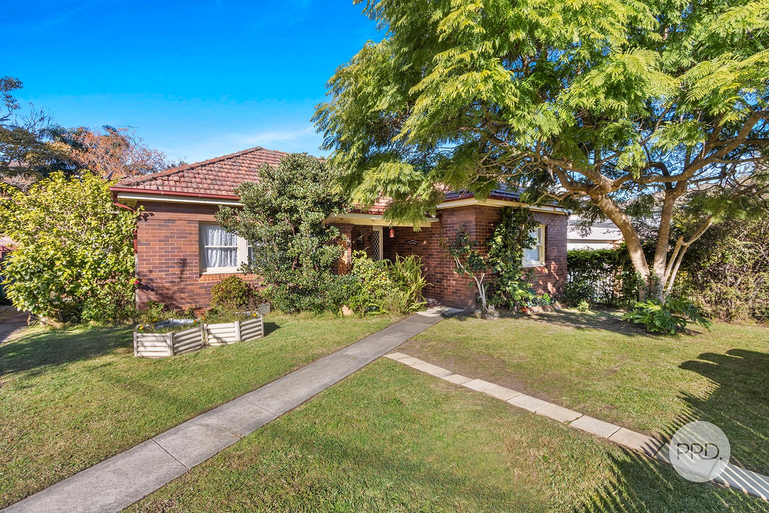 8 Holland Street CRONULLA 5