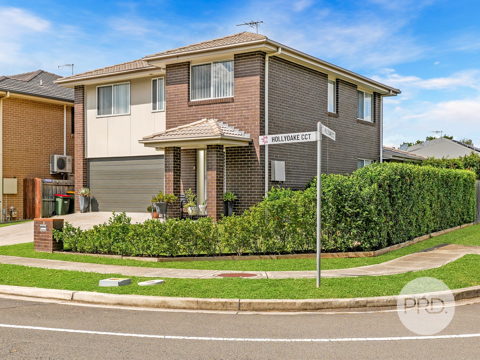 8 Hollyoake Circuit BARDIA 17