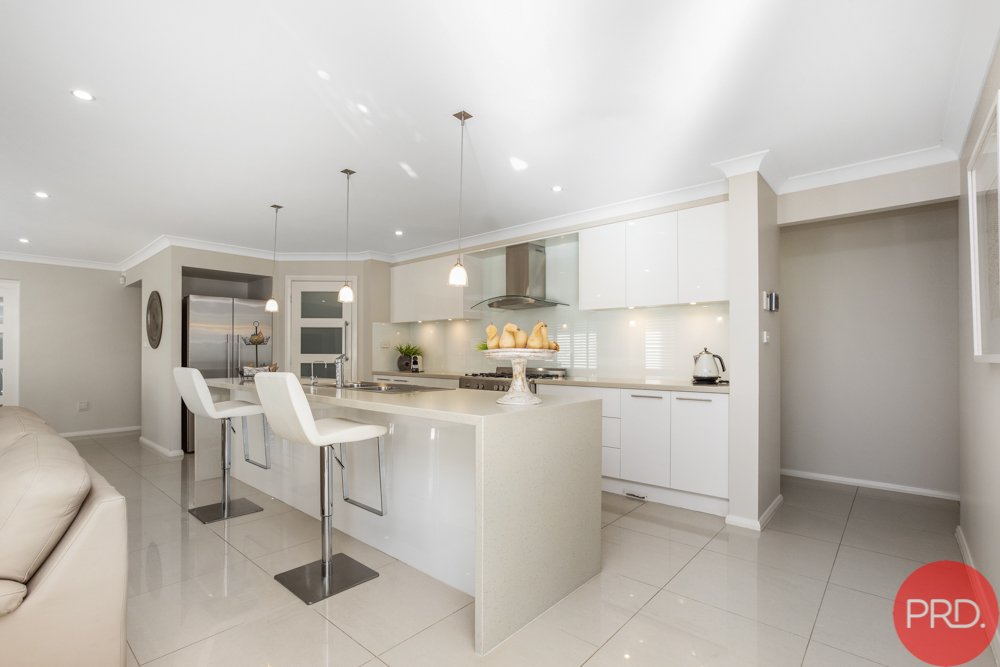 8 Holmes Street ASHTONFIELD 4